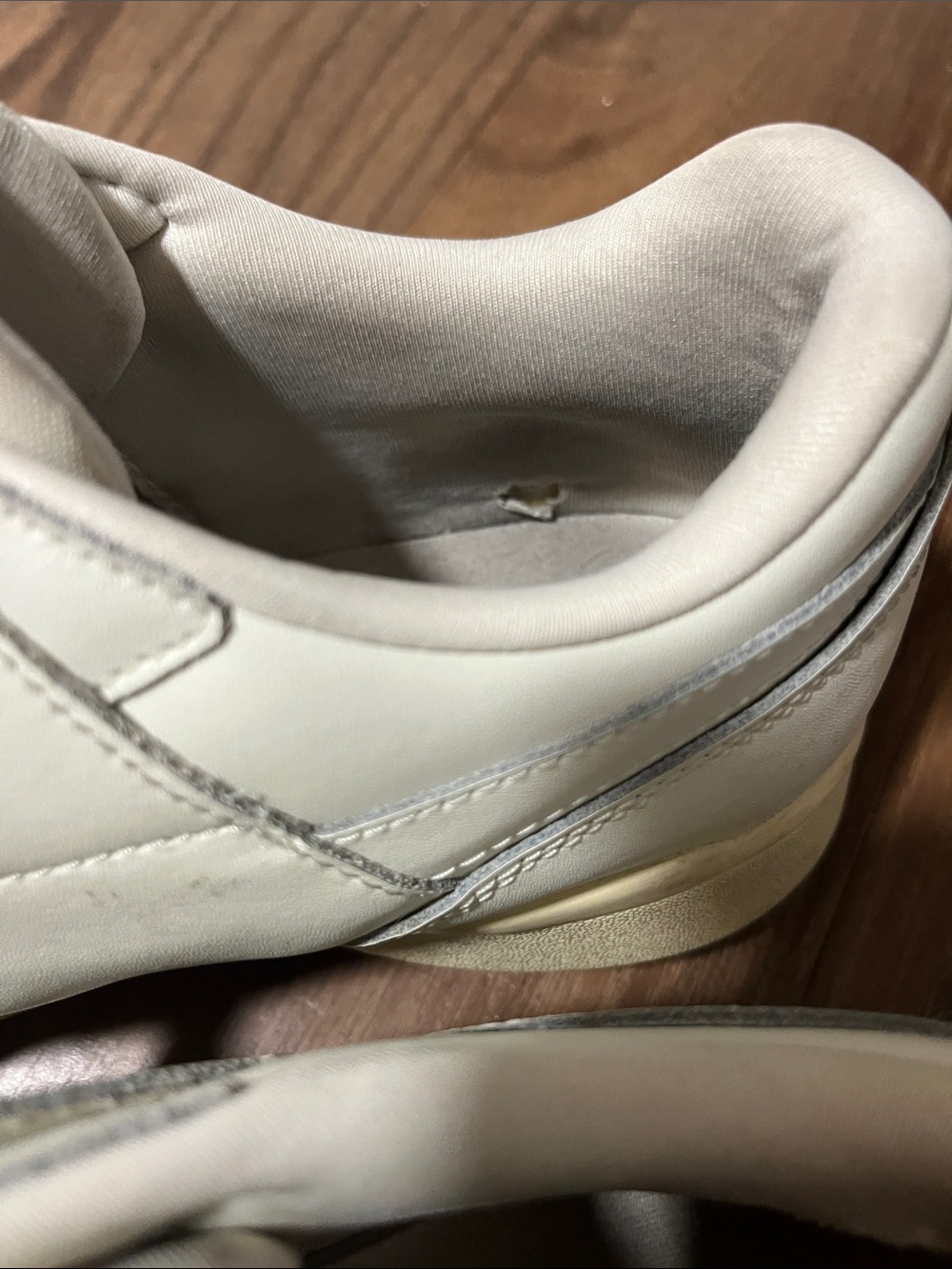 Reebok Leather Sneaker - Picture 4 of 7